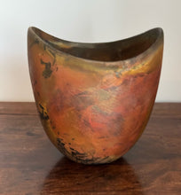 Load image into Gallery viewer, John Bedding Raku Vase