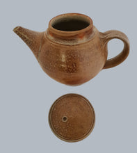 Load image into Gallery viewer, Sarah Walton Pottery Teapot
